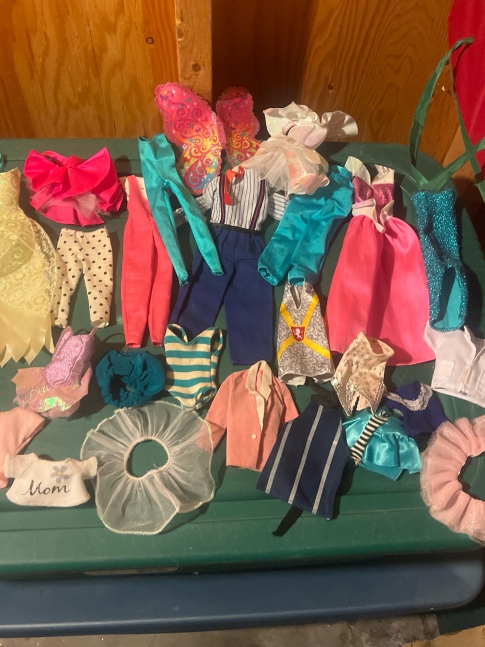 Vintage Barbie clothes - Picture 3 of 3